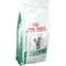 Image 1 Pour Royal Canin® Satiety Weight Management Chat