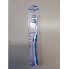 Superwhite Expert brosse à dents medium